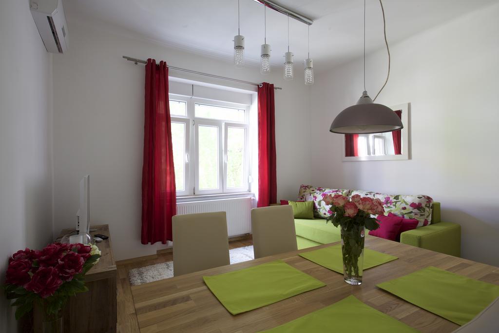 Azure Appartement Zagreb Buitenkant foto