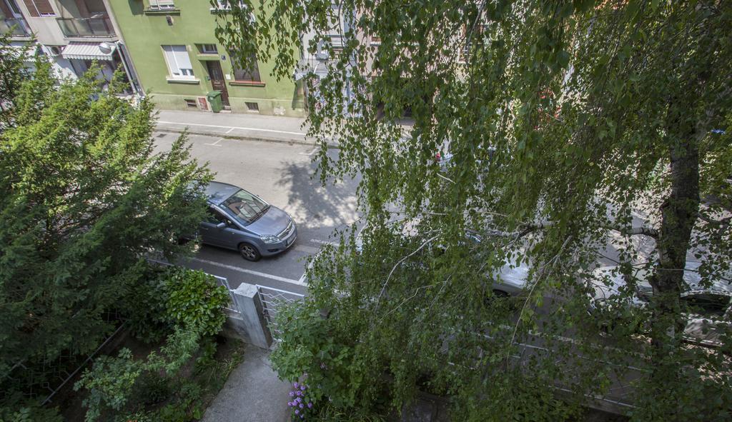 Azure Appartement Zagreb Buitenkant foto