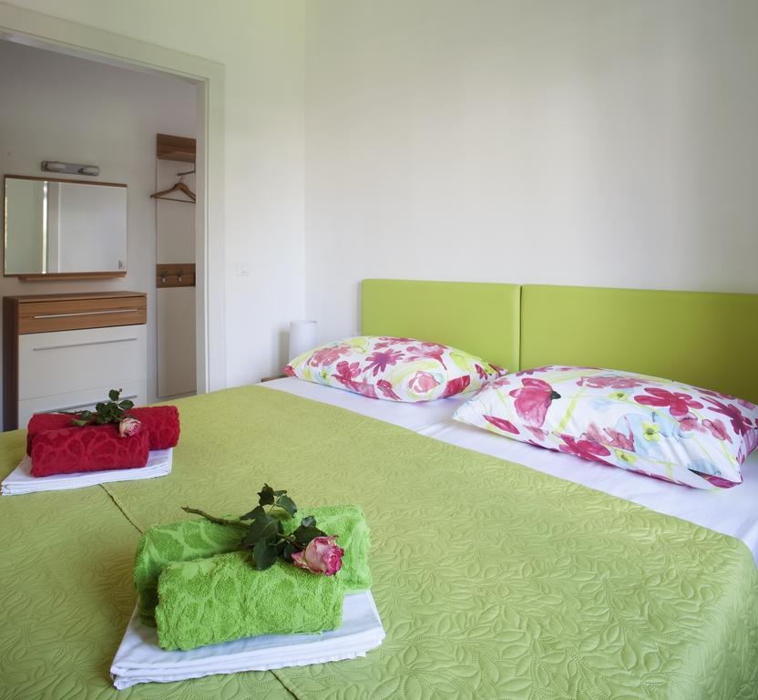 Azure Appartement Zagreb Buitenkant foto